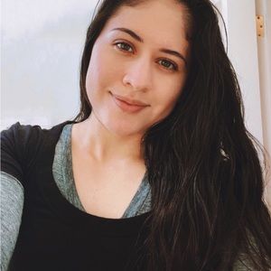 Meet your Posher, Lucy